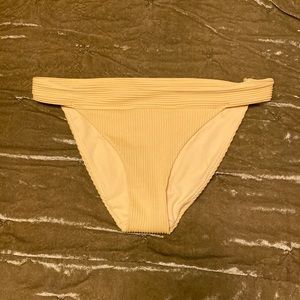 small hollister bikini bottoms